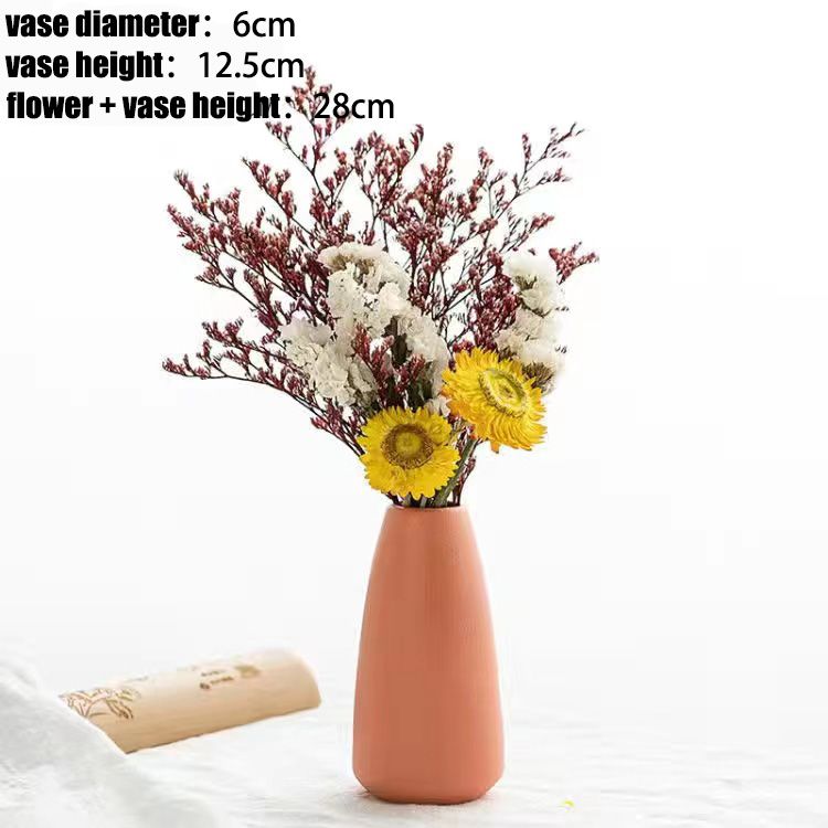 B blommor och vaser