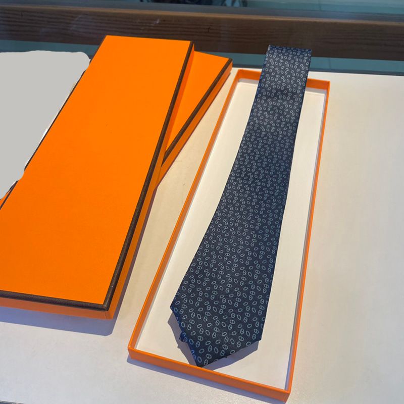 Elegant Hermes Tie Box Set