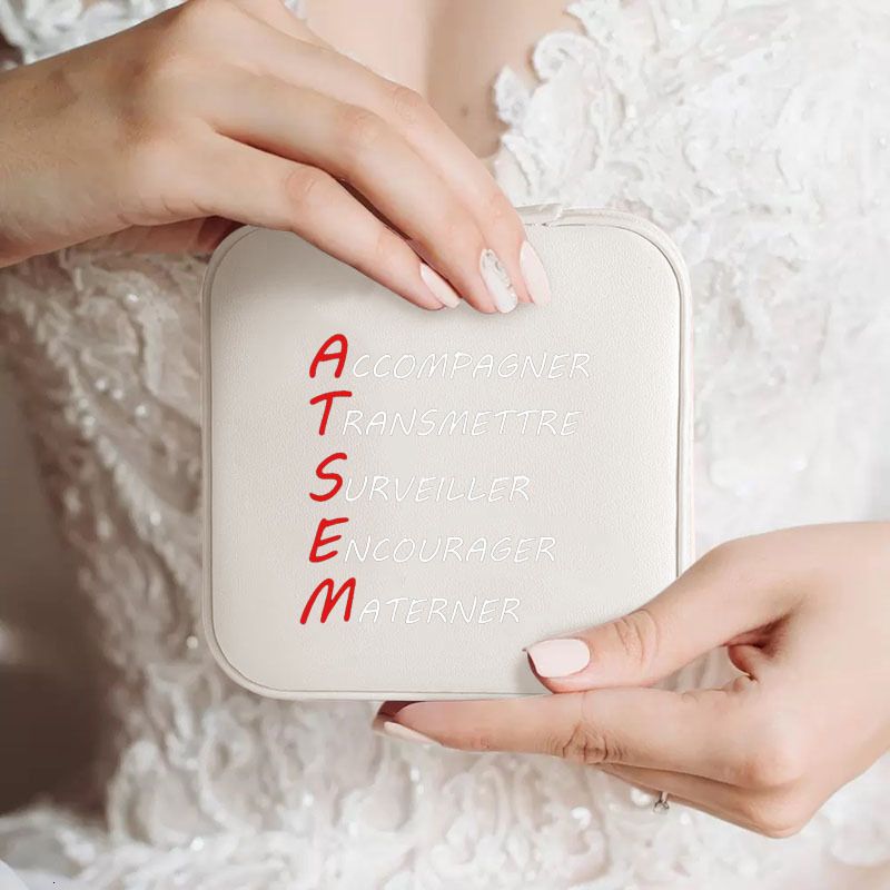 4ast3-White Jewelry Box