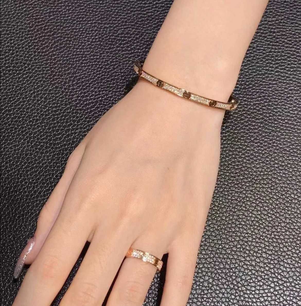 Rose gold narrow twist full diamond si