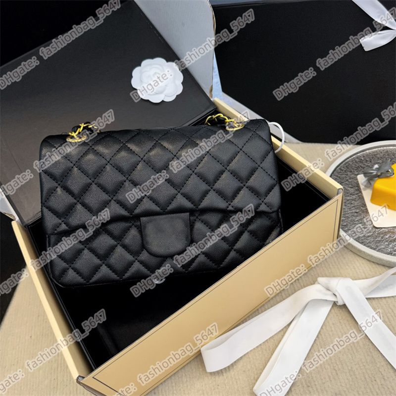 Diana leather crossbody bag Chanel Black in Leather - 24292771