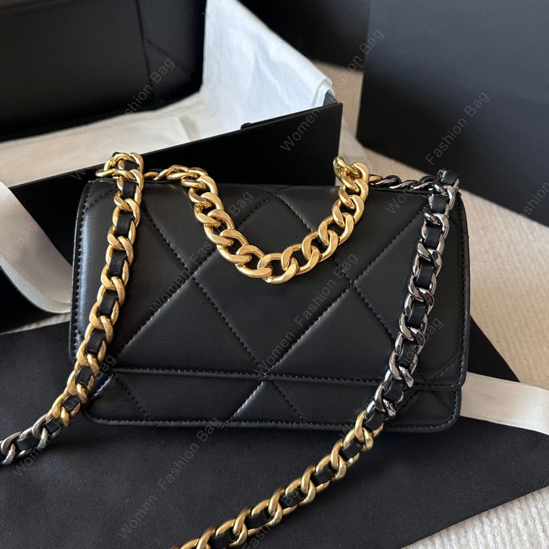 Fashion WOC Designer Shoulder Bag Flap Chain Bags Cross Body High Quality  Cowhide Leather Designers Crossbody Bag Women Luxury Letter Purse Phone  Wallet From 64,3 €