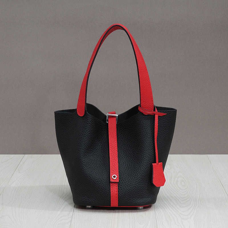 Black with Red 22cm