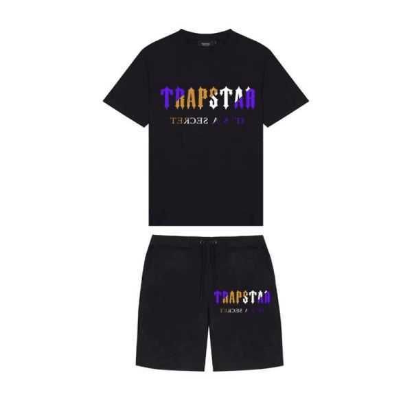 t-shirt + shorts 23