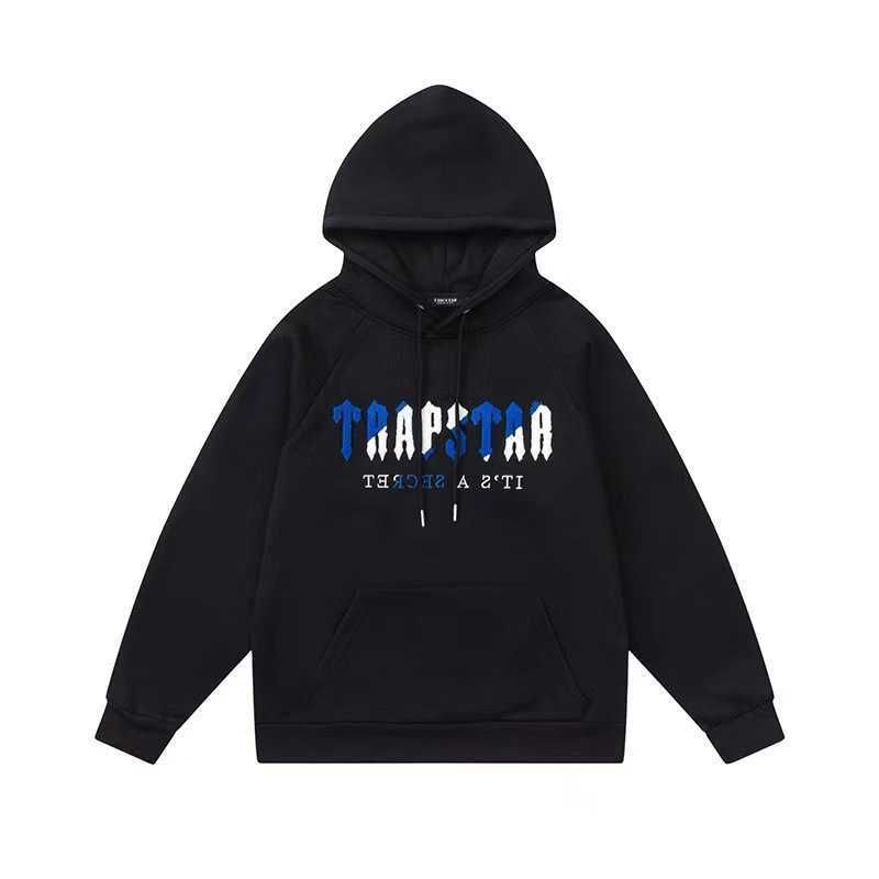 8828-black hoodie