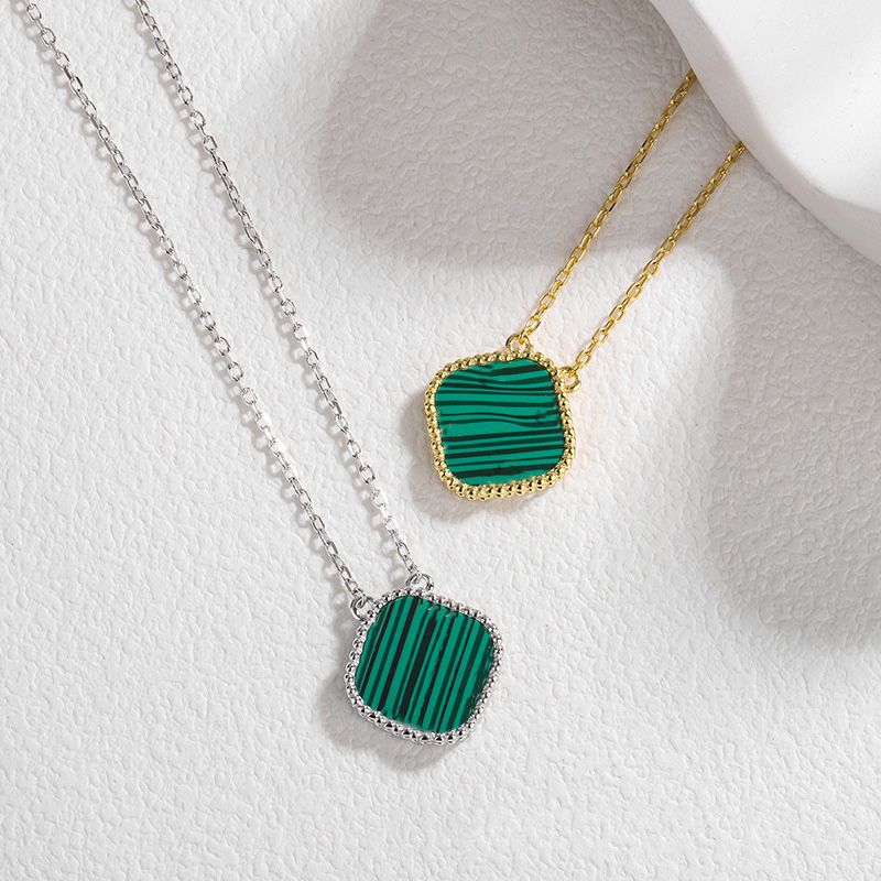 Złoty Malachite Green.