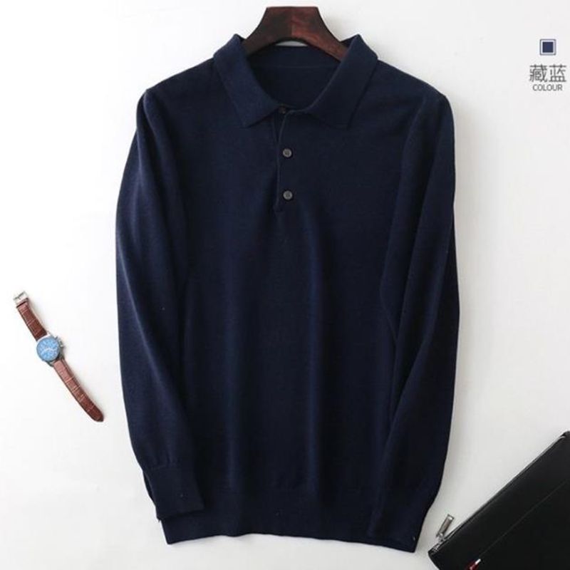 Navy blau