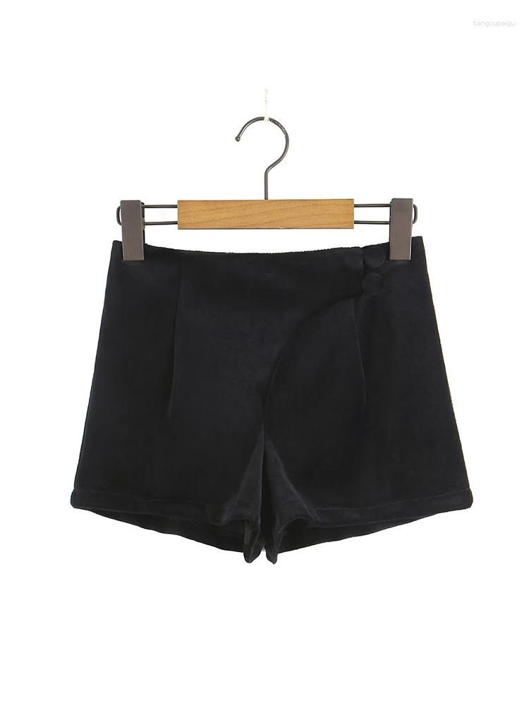 shorts noirs