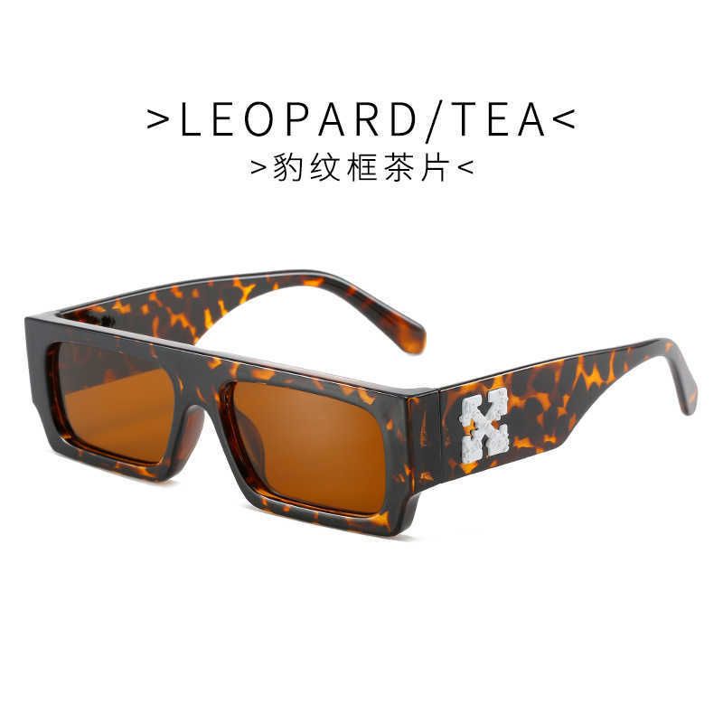 c3 leopard pattern framed tea slices