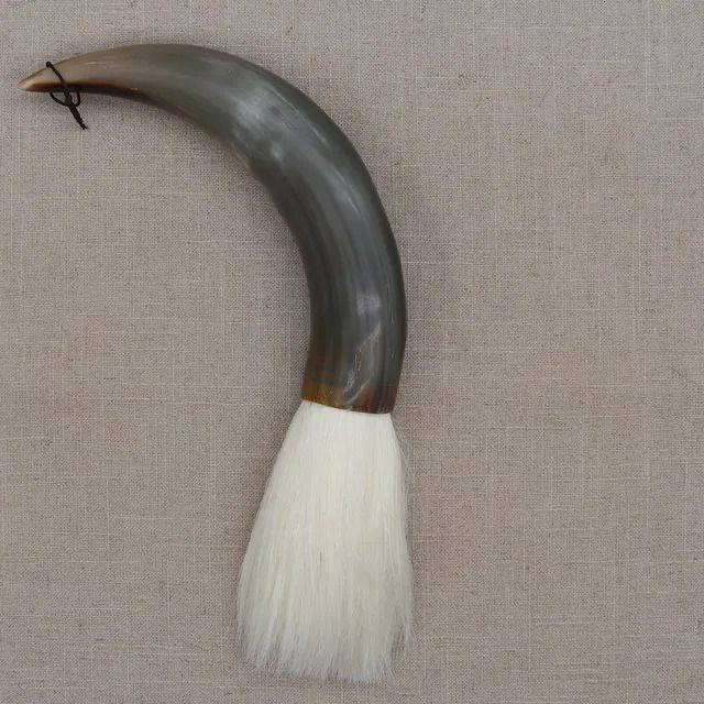 Horn 13