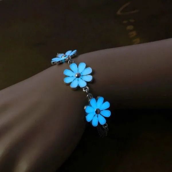 Daisy armband 3