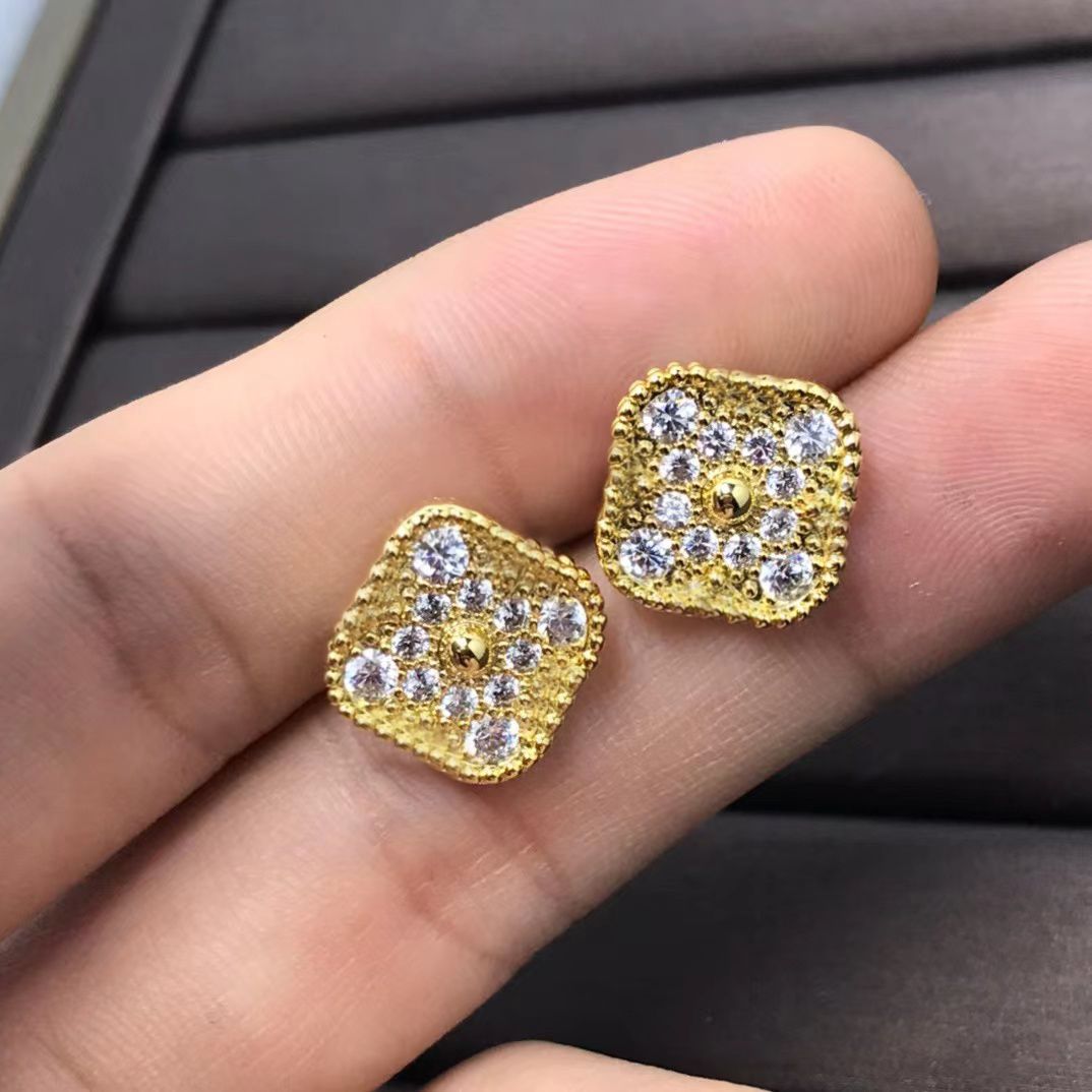 Gouden diamantmacht oorbellen