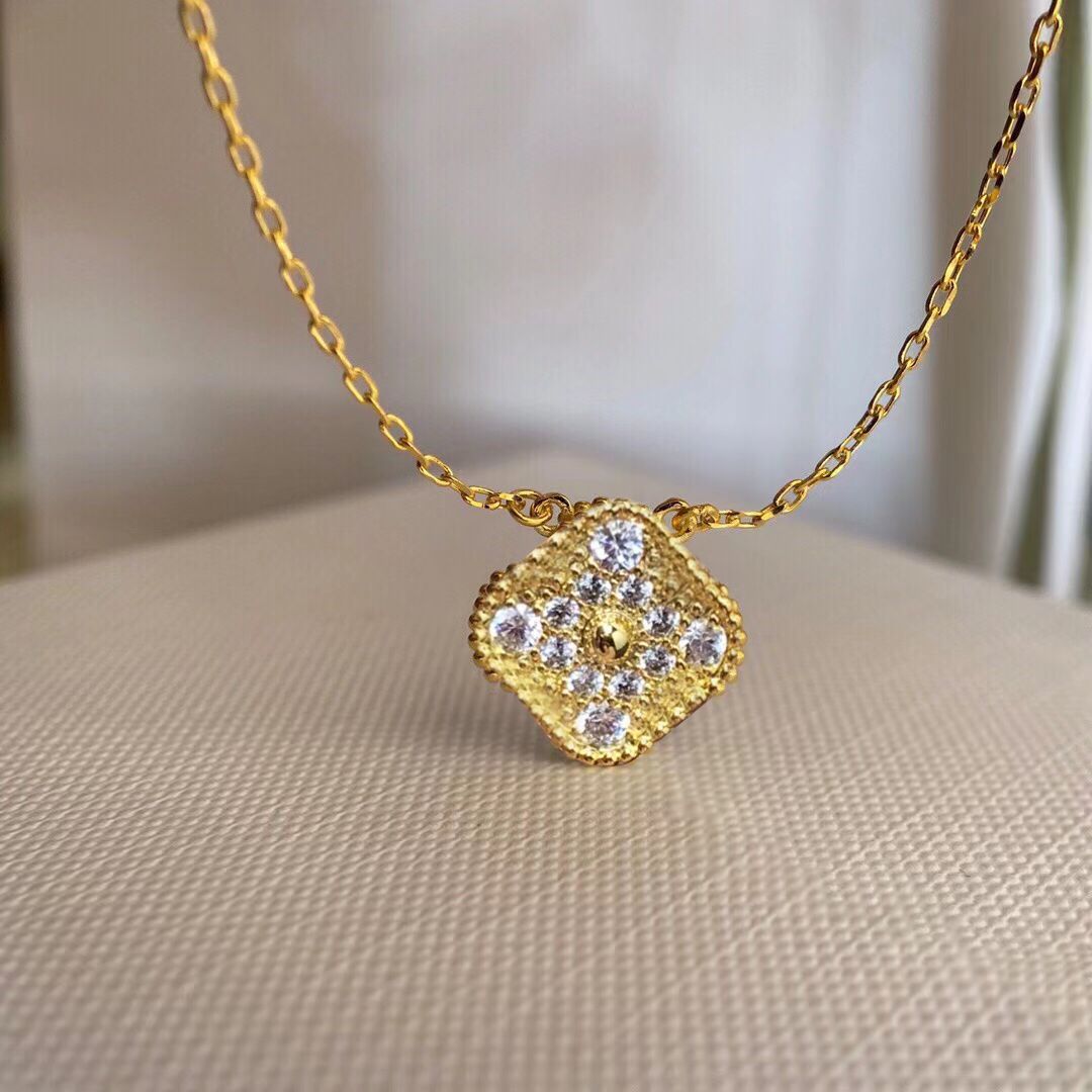 Gold and diamond necklace