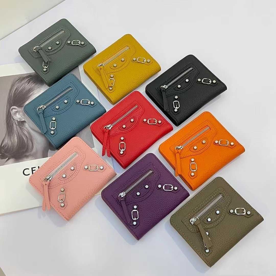 Designer shop wallet outlet