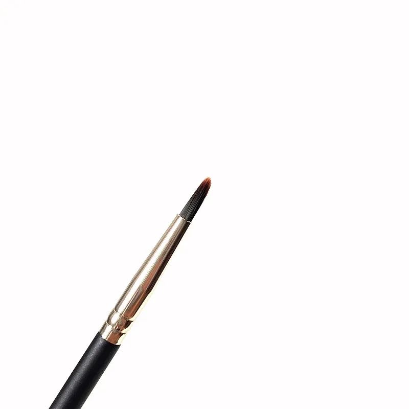 209 Eye Liner Brush