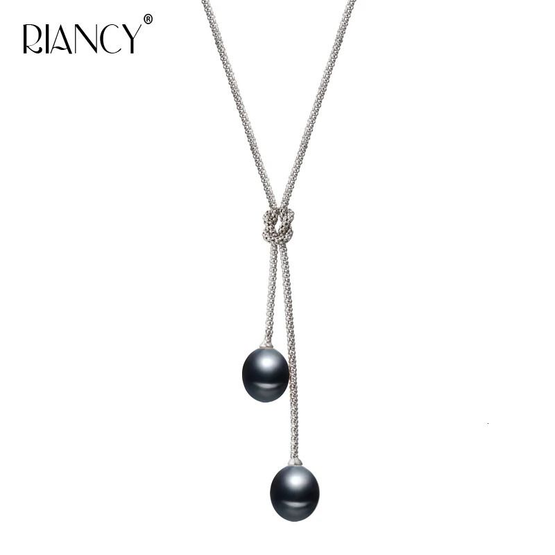 Black Pearl Pendant