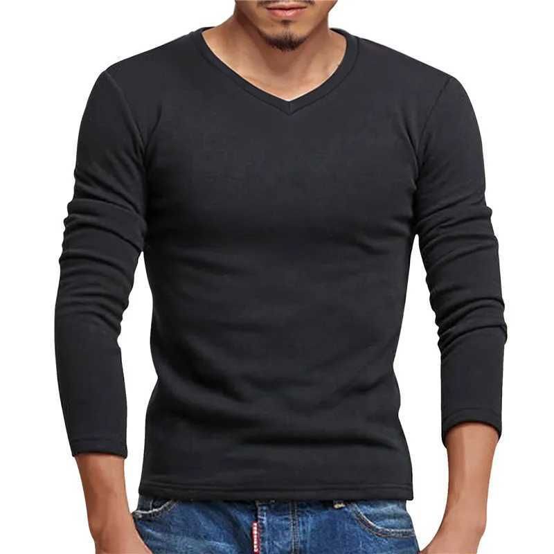 v neck black