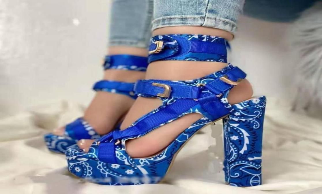 Bandana chunky heels hot sale
