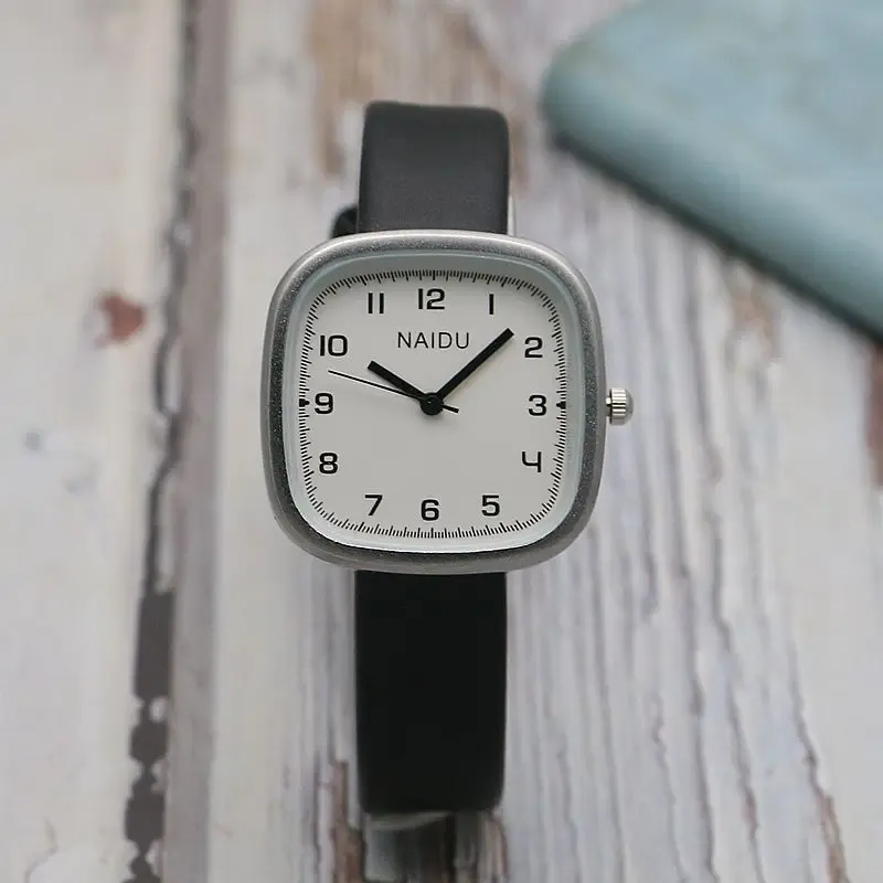 Unisex Watch4