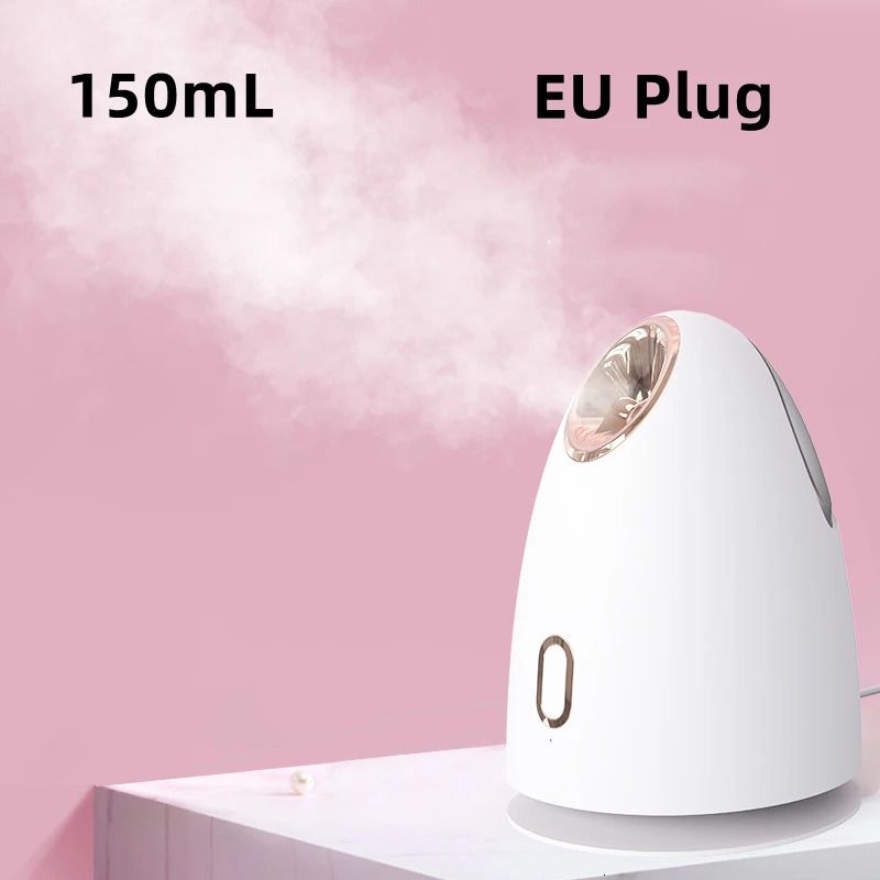 eu plug white