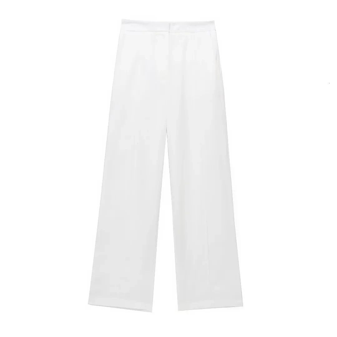 white pant