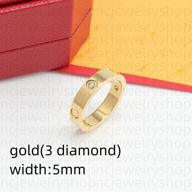 Oro 5mm 3 diamanti