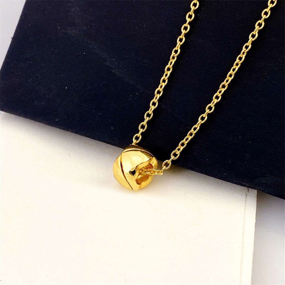 Gold. Mini Plaid Necklace