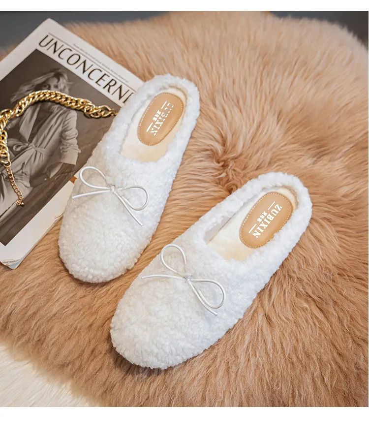 white bow slippers