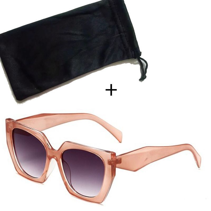 Lunettes de soleil + pochette