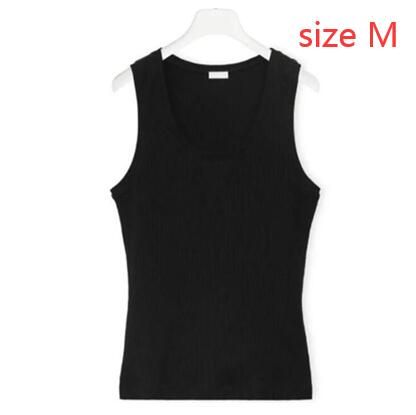 black vest size M