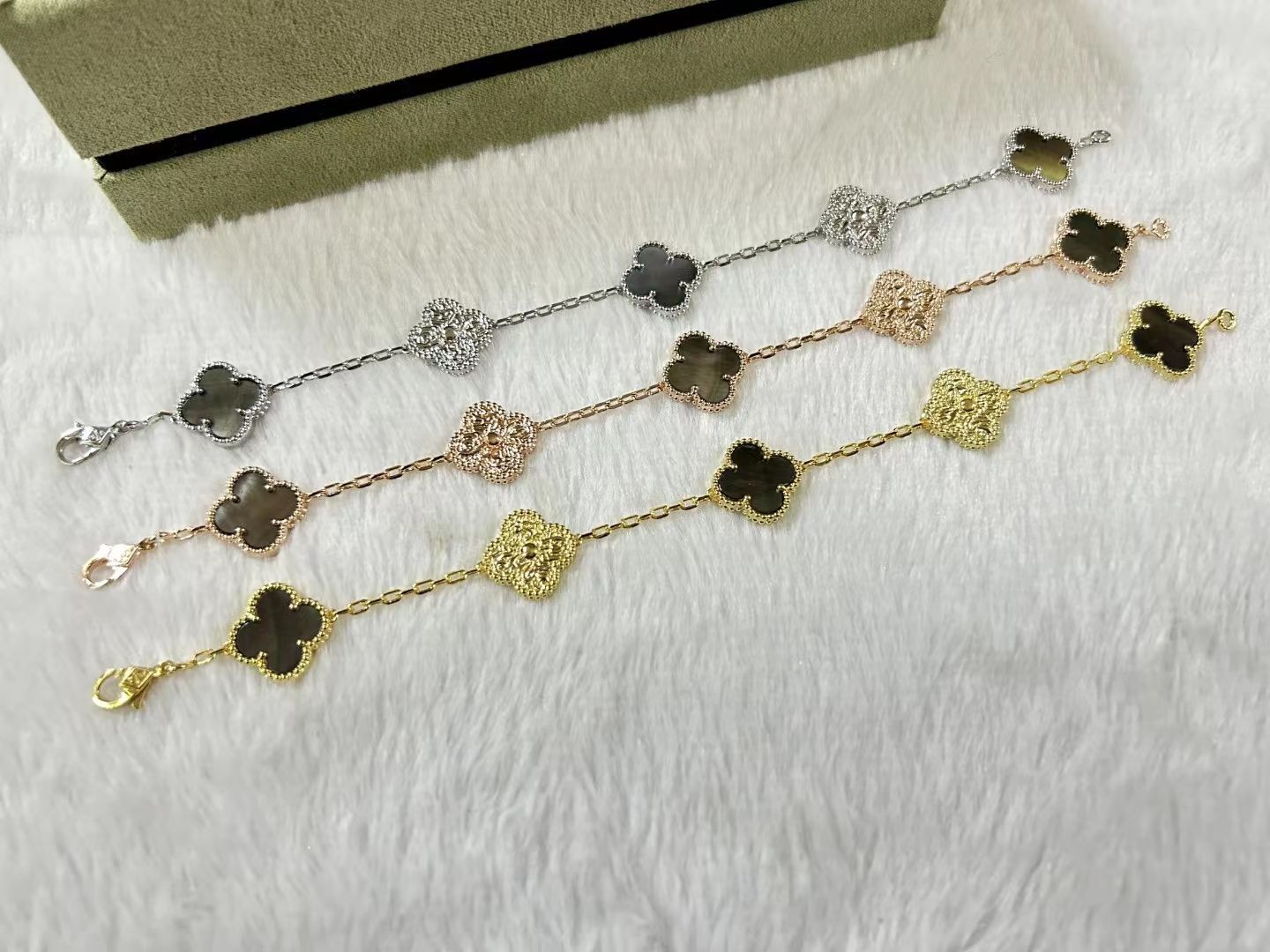 gold grey 5 flowers bracelet