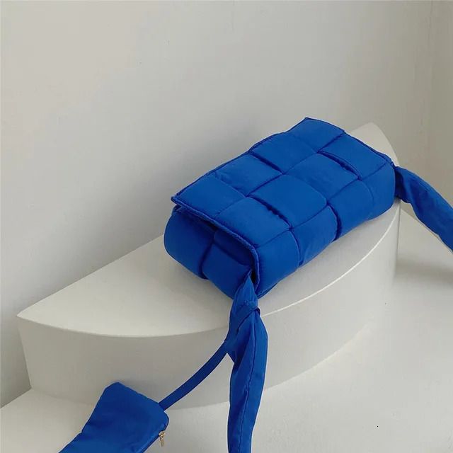 Стиль 2 синяя сумка