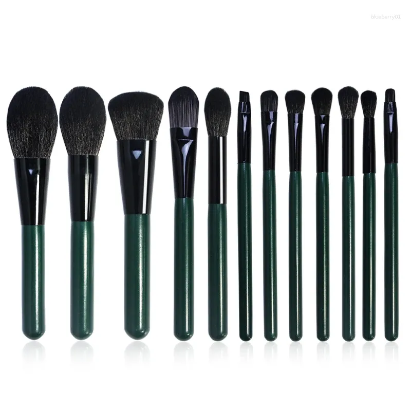 Greem Brushes