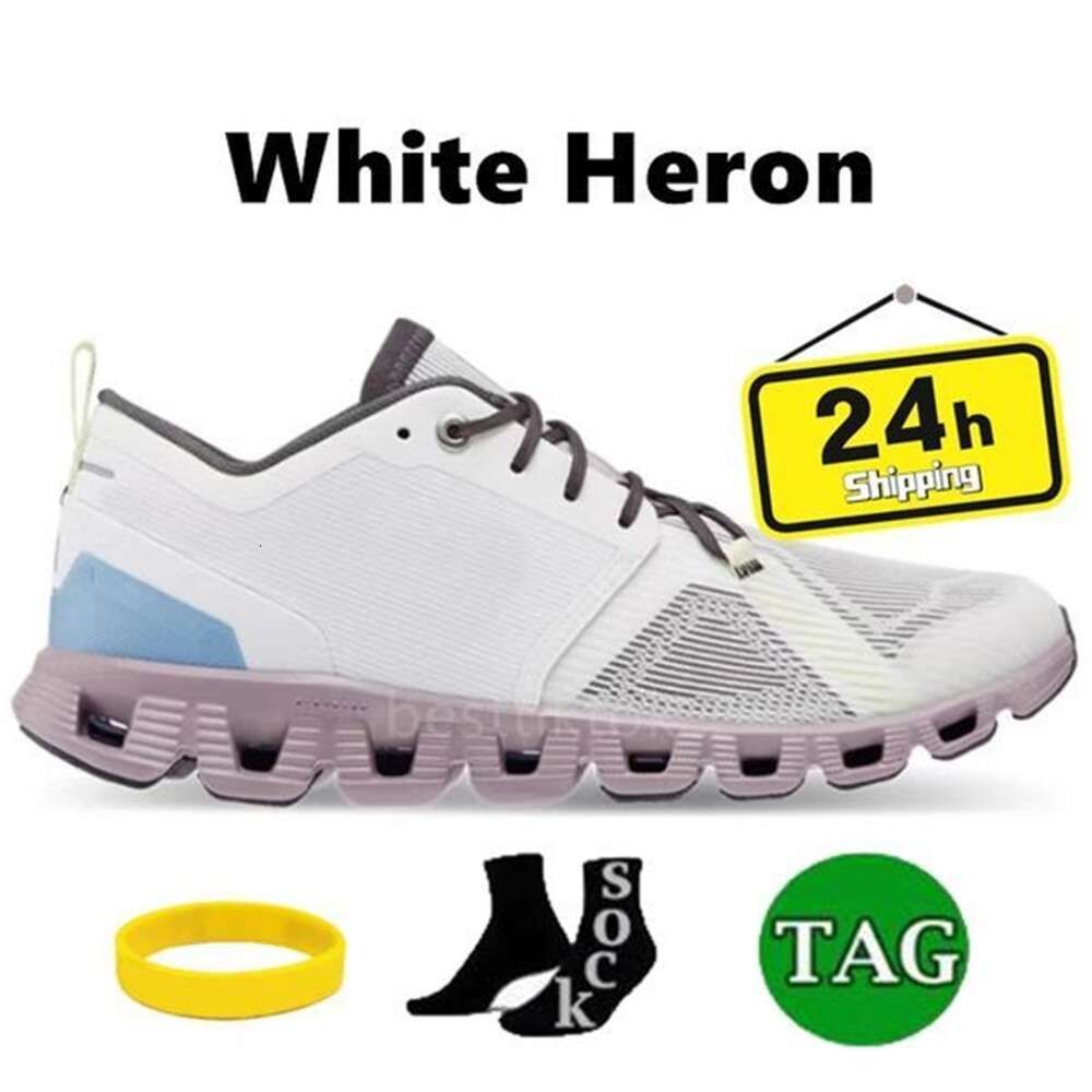 11 White Heron
