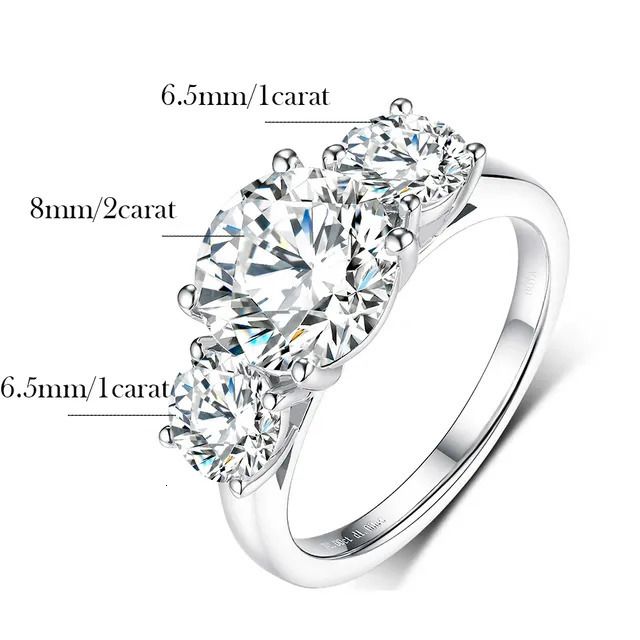 4 ct moissanite