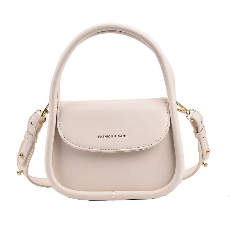 beige cossbodybag