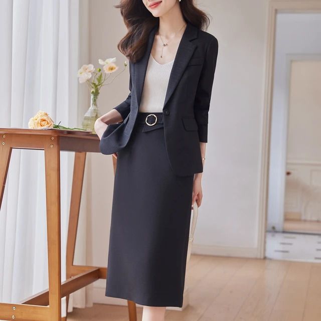 black blazer skirt