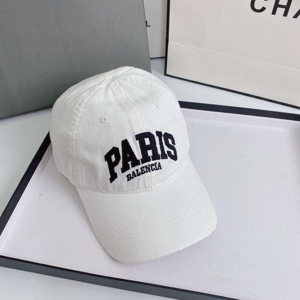 paris white