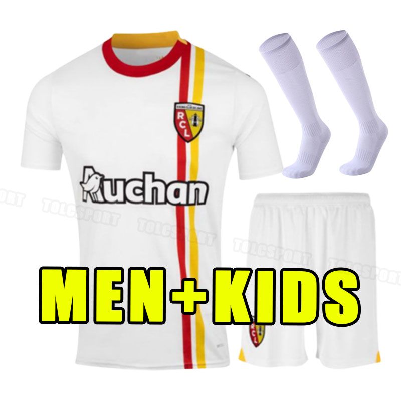 troisième kits