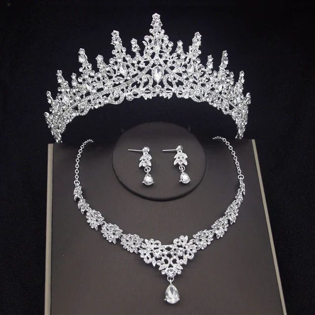 01 Tiara Sets