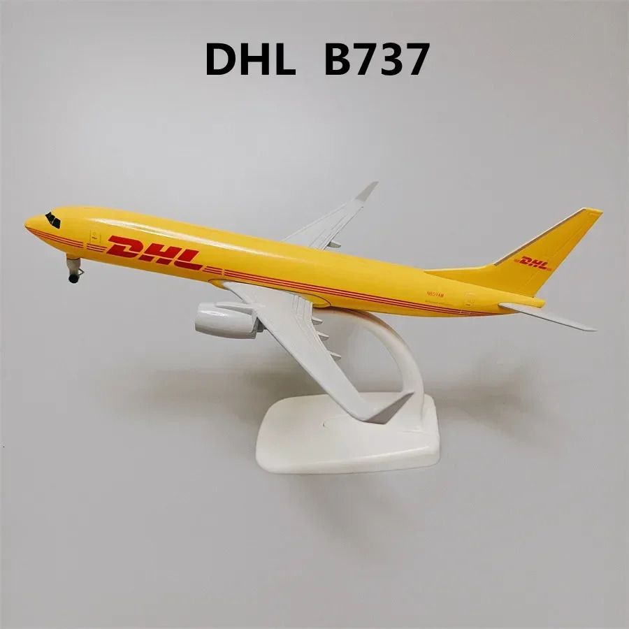 DHL B737