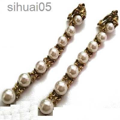 Long Pearl Clip