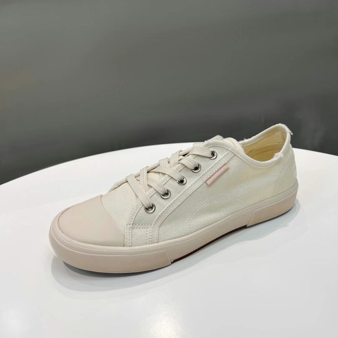 White【Low top shoes】