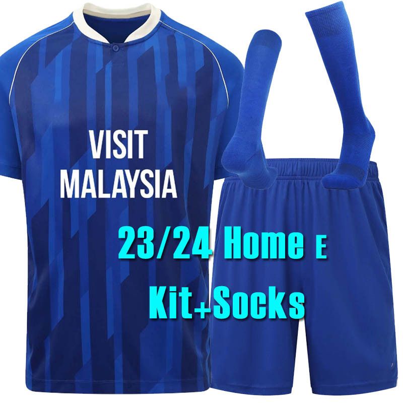 23 24 Home kit+socks