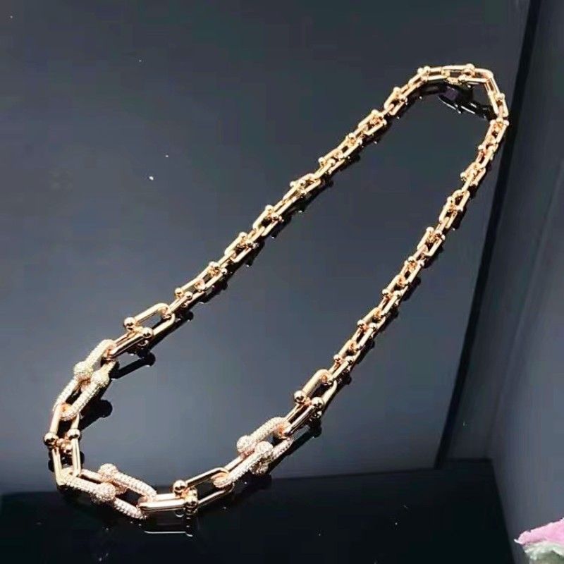 5 Rose gold necklace with diamond