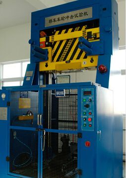 Equipo de prueba de impacto