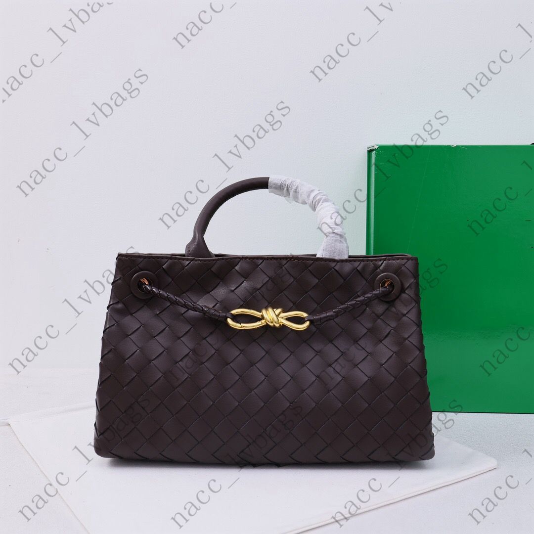 17#5022#Size:29x18x10cm