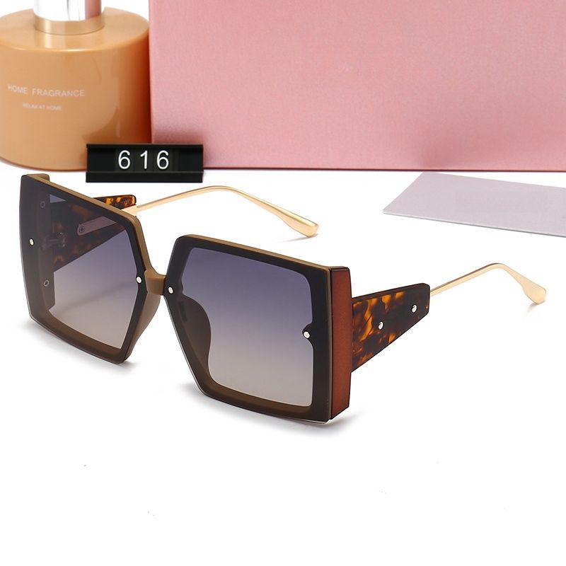 Hoge kwaliteit dames heren zonnebrillen outdoor mode PC oversized frame lenzen multi-color frames optioneel met doos en_voghion.com