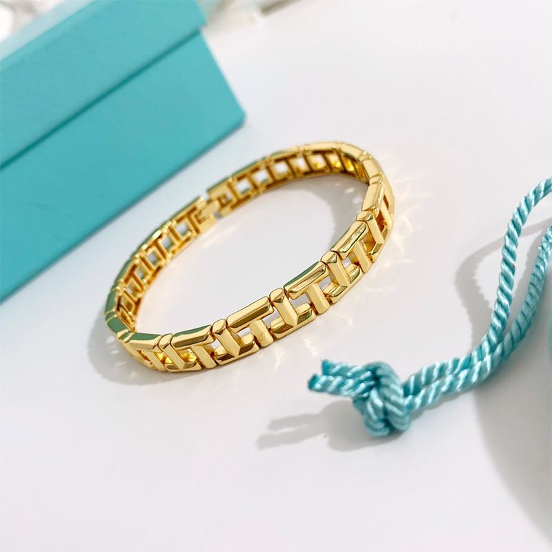 016-60 gold bracelet