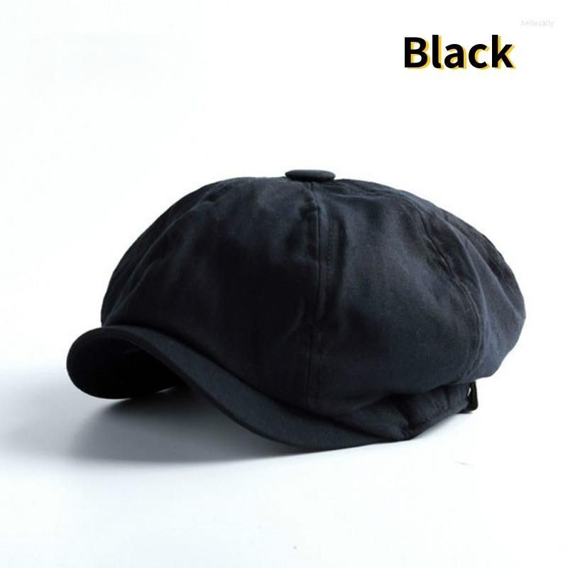 أسود